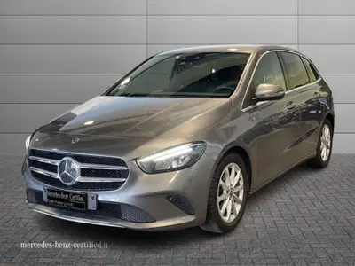 Mercedes-Benz Classe B 180 d Street Edition auto del 2020 usata a Ancona