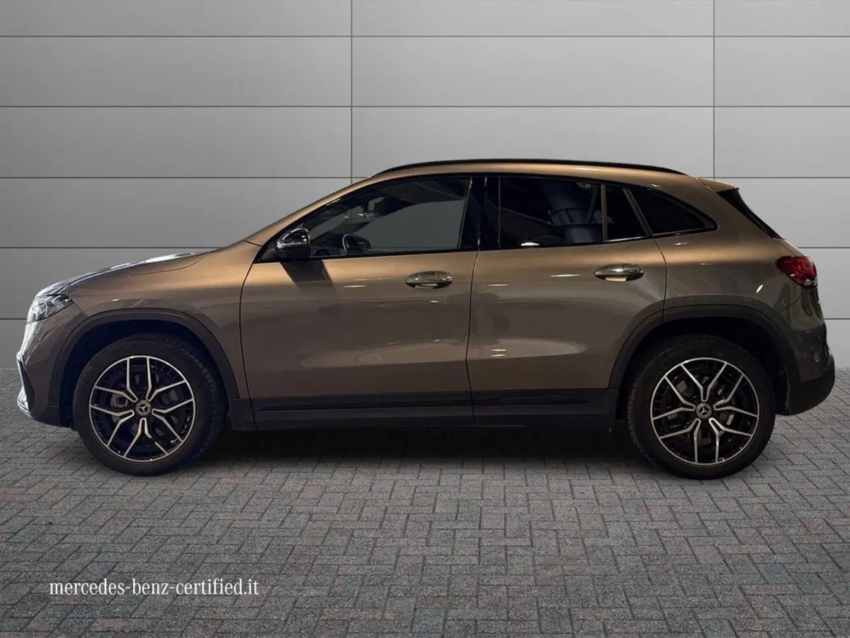 Mercedes-Benz EQA usata a Macerata (2)