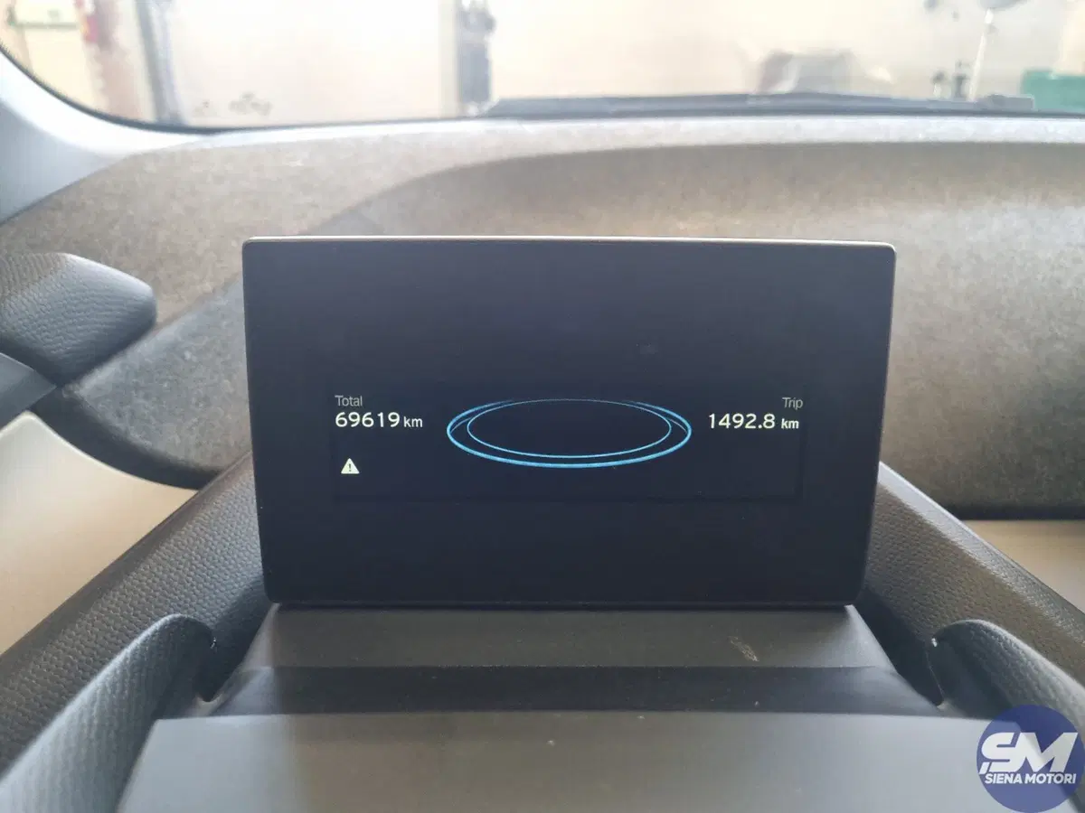 BMW i3 usata a Siena (10)