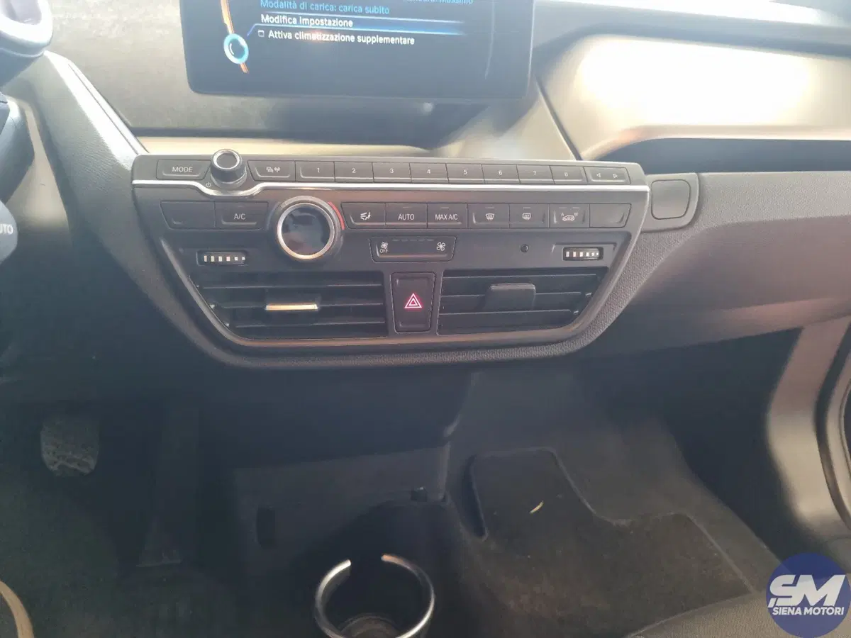 BMW i3 usata a Siena (14)