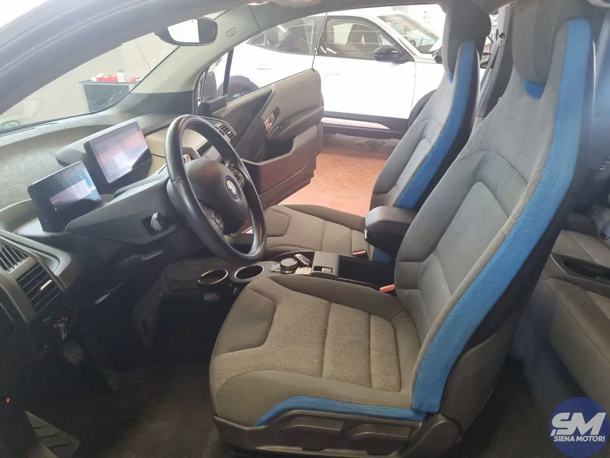 BMW i3 usata a Siena (18)