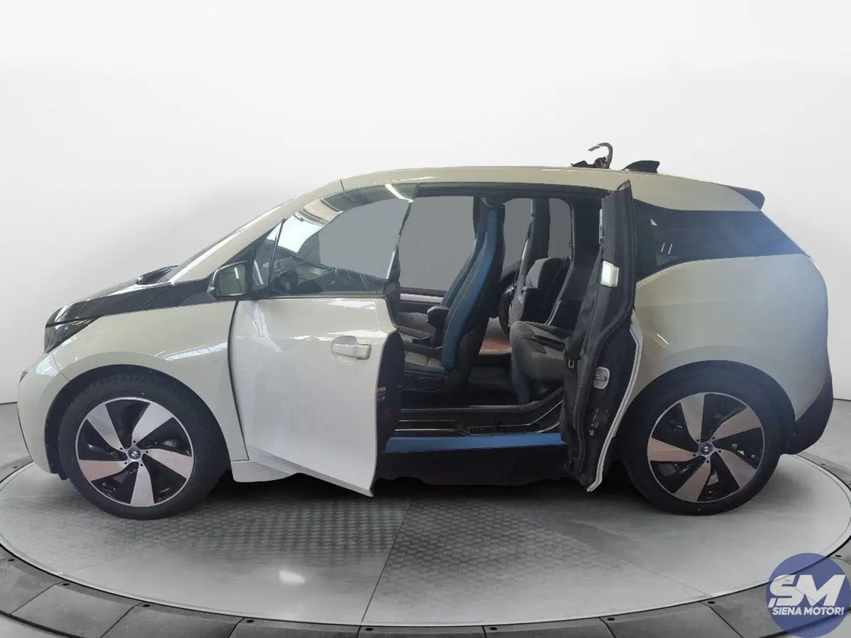 BMW i3 usata a Siena (9)