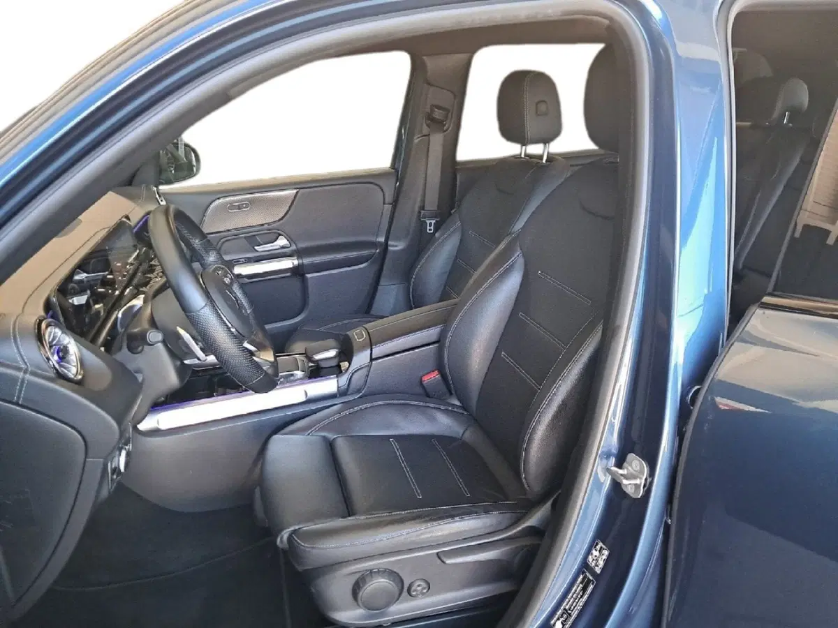 Mercedes-Benz GLB usata a Salerno (10)