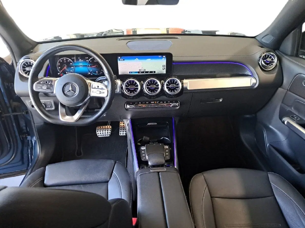 Mercedes-Benz GLB usata a Salerno (11)