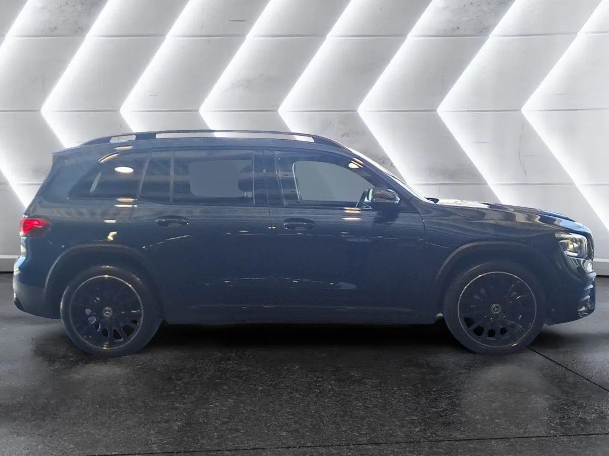 Mercedes-Benz GLB usata a Salerno (4)