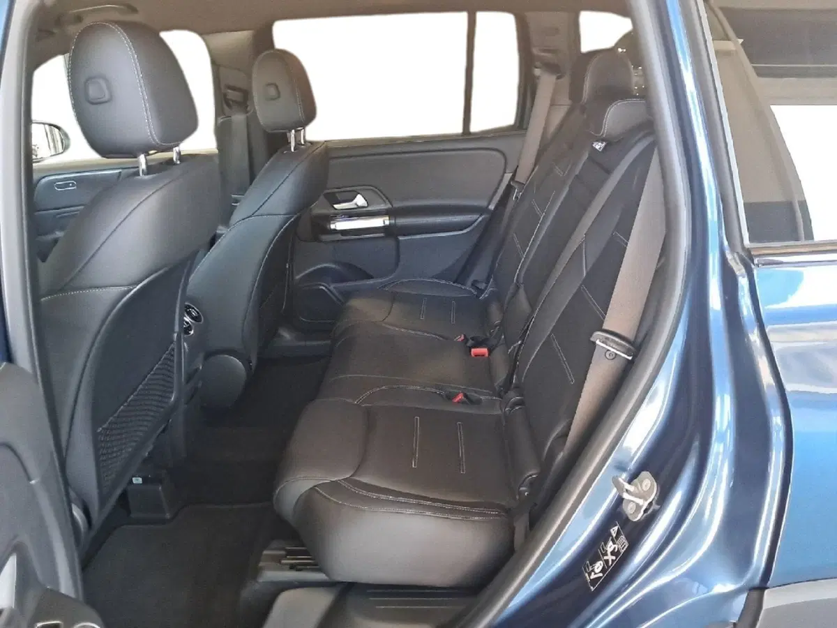 Mercedes-Benz GLB usata a Salerno (9)