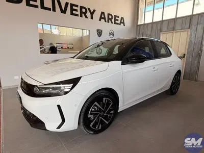 Opel Corsa 1.2 100 CV GS Line del 2023 usata a Siena