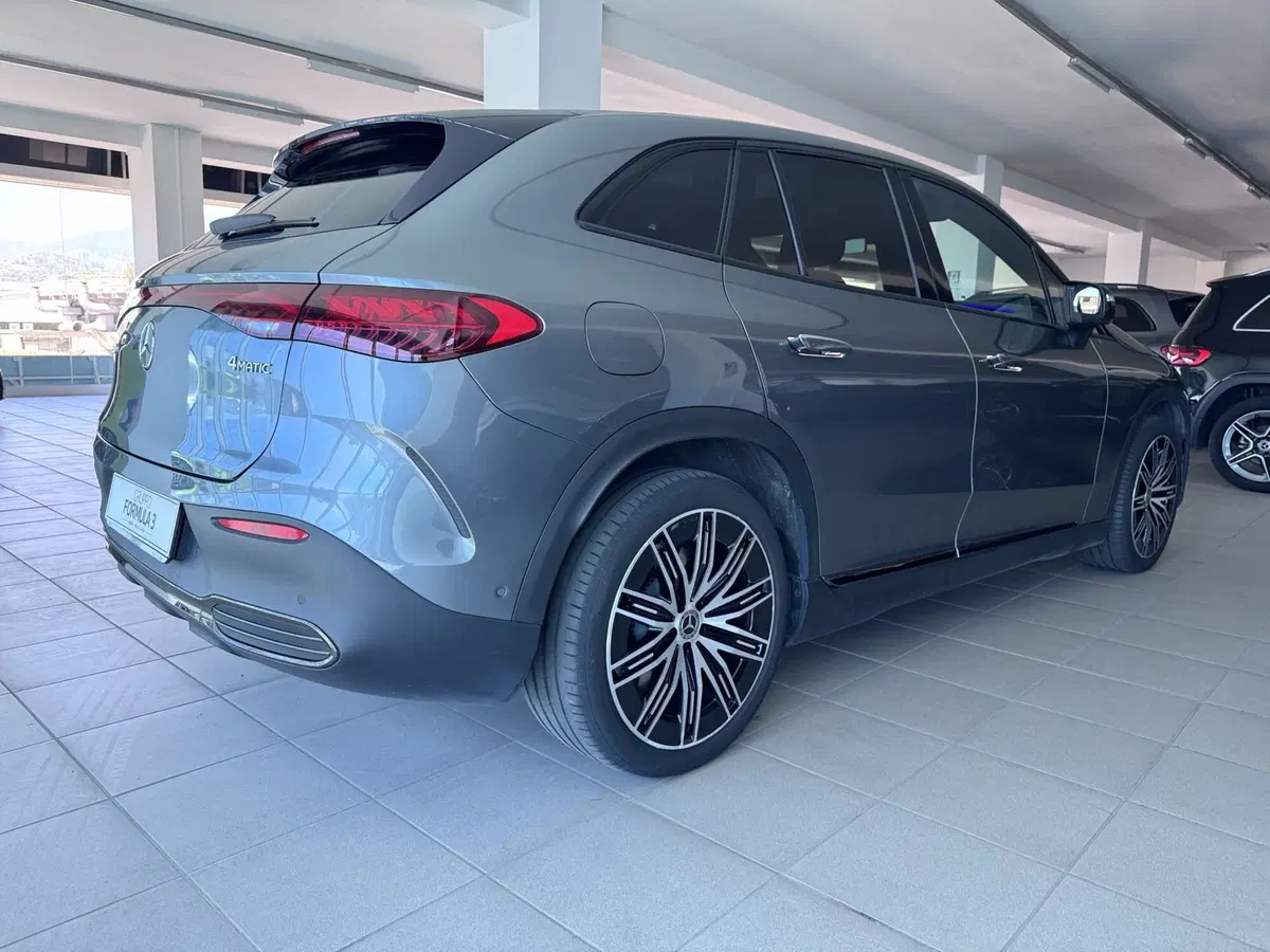 Mercedes-Benz EQE SUV usata a Messina (3)