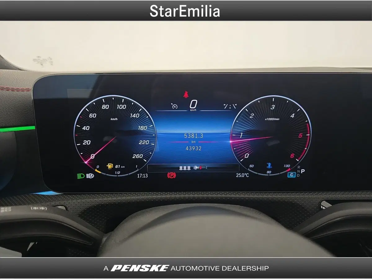 Mercedes-Benz CLA Shooting Brake usata a Bologna (15)