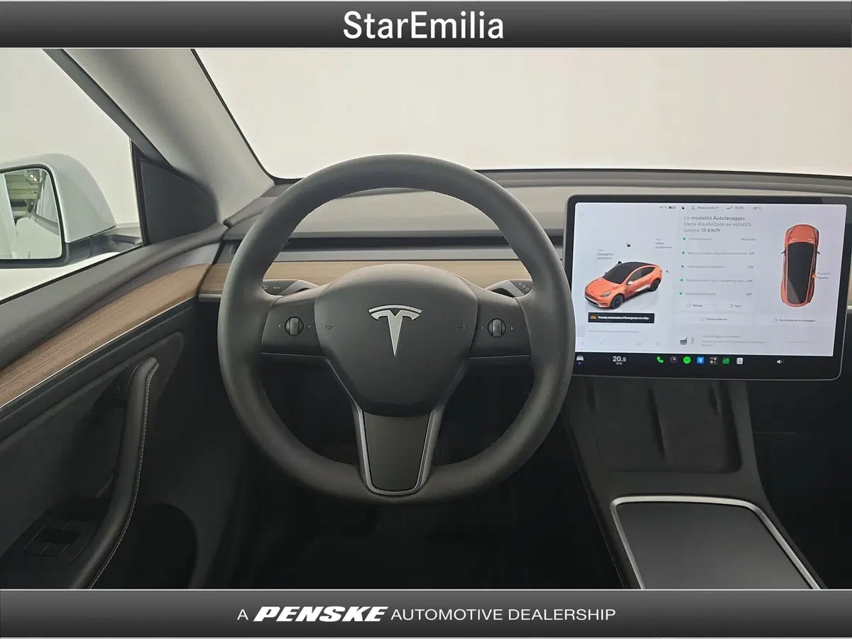 Tesla Model Y usata a Bologna (19)