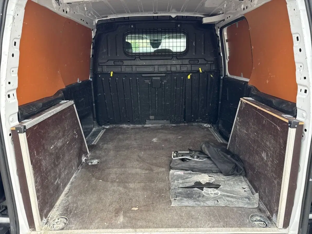 Toyota Proace City Furgone usata a Palermo (5)