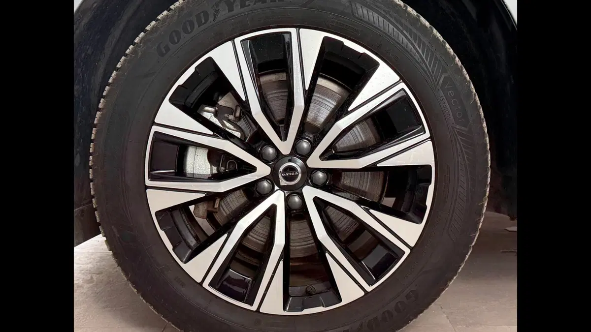 Volvo XC60 usata a Palermo (10)