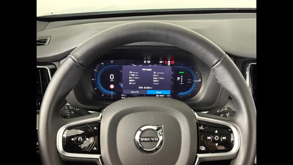 Volvo XC60 usata a Palermo (9)