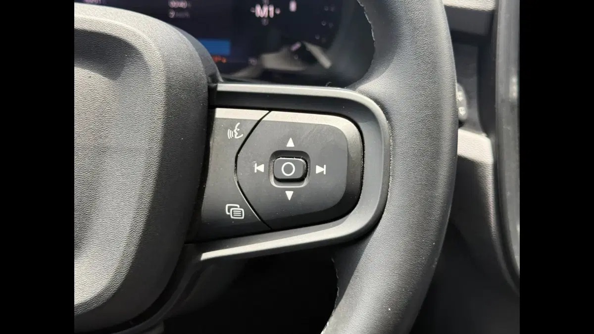 Volvo XC40 usata a Palermo (15)