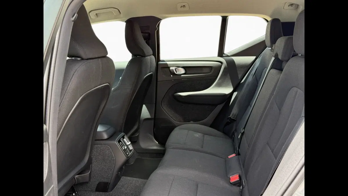 Volvo XC40 usata a Palermo (6)