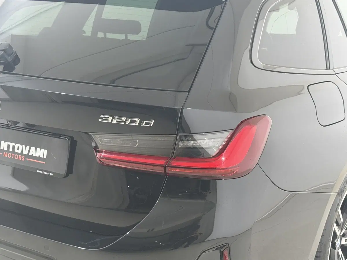 BMW Serie 3 Touring usata a Perugia (9)