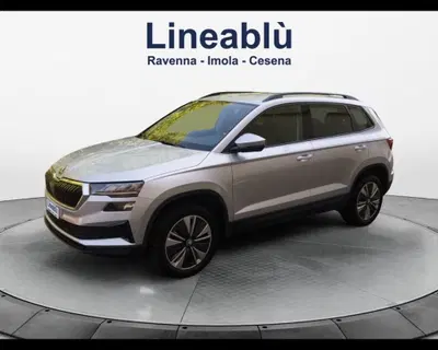 Skoda Karoq 1.0 TSI 110 CV Executive del 2023 usata a Cesena