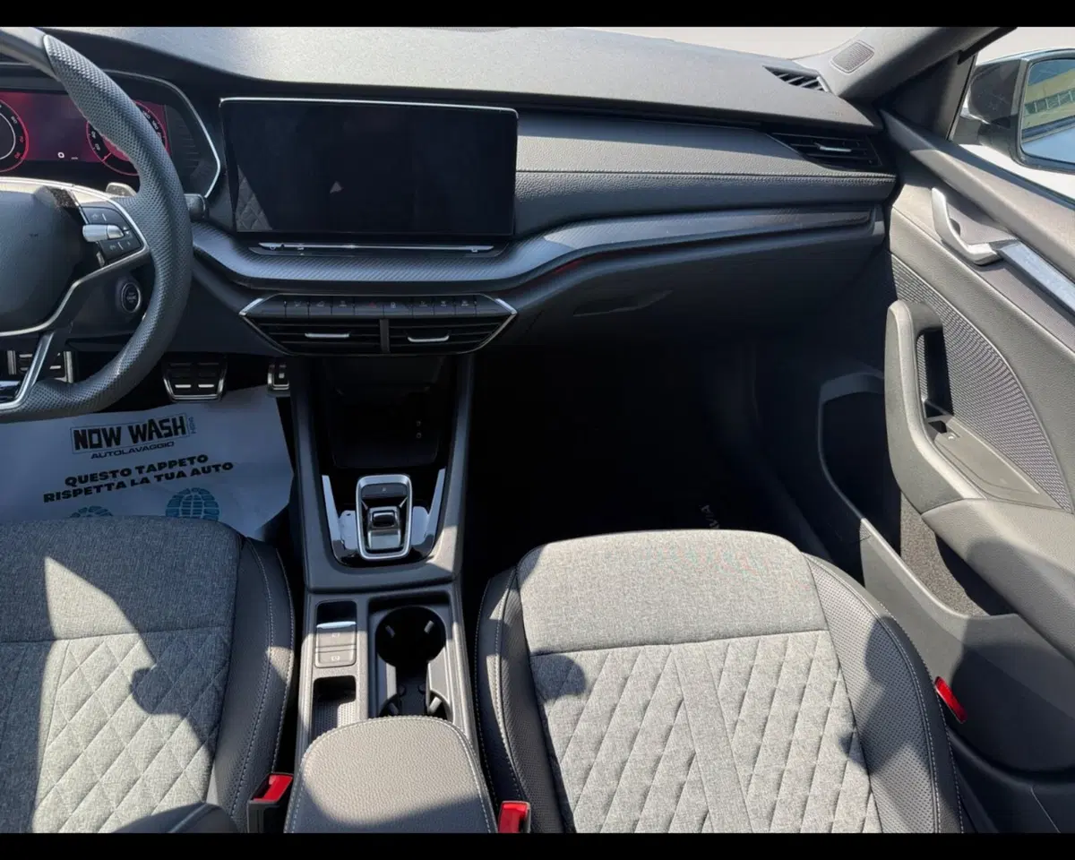 Skoda Octavia Station Wagon nuova a Ravenna (11)