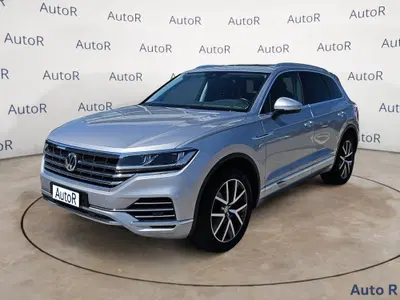 Volkswagen Touareg 3.0 V6 TDI 286 CV SCR Advanced del 2018 usata a Tito
