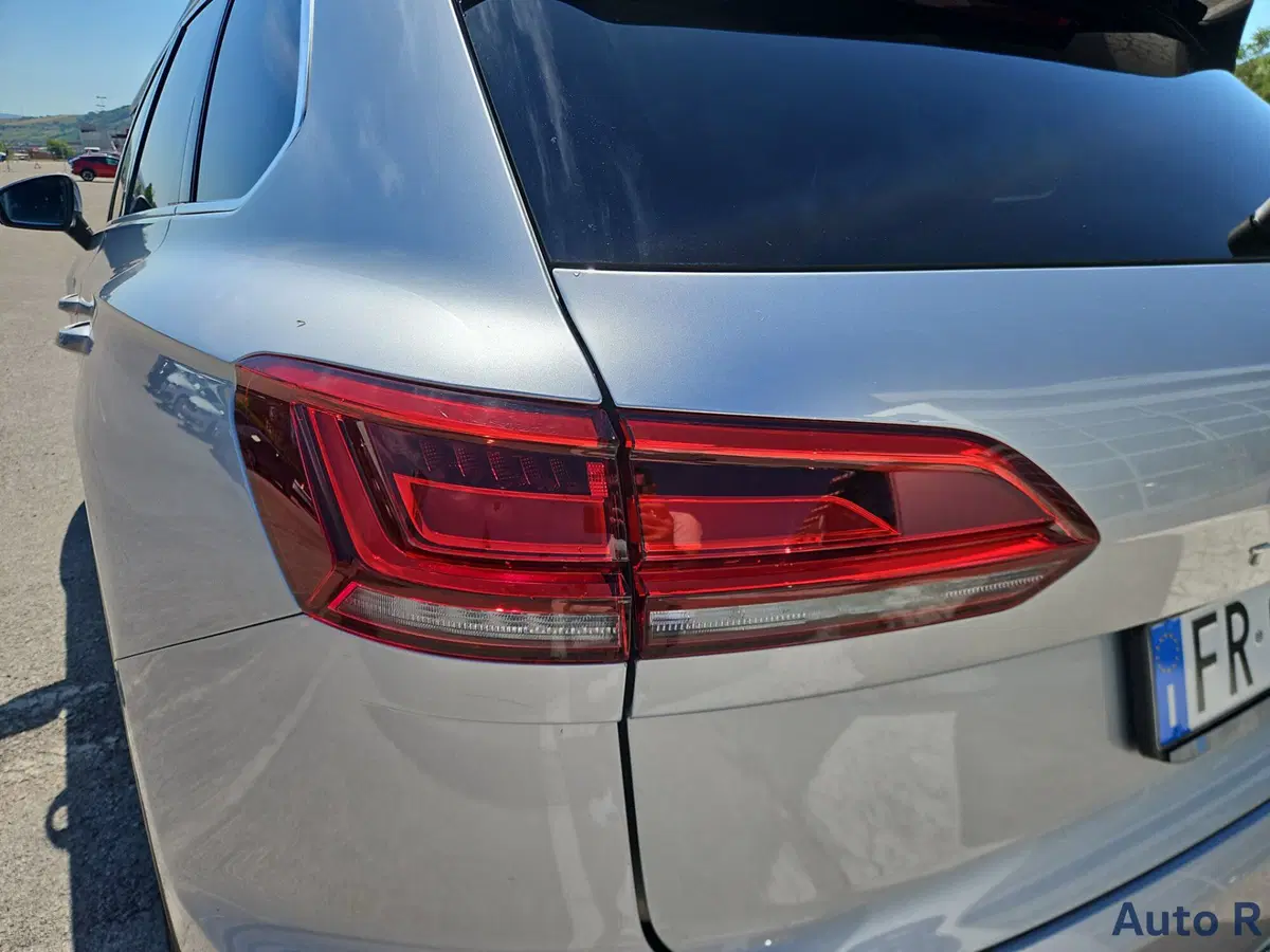 Volkswagen Touareg usata a Potenza (16)