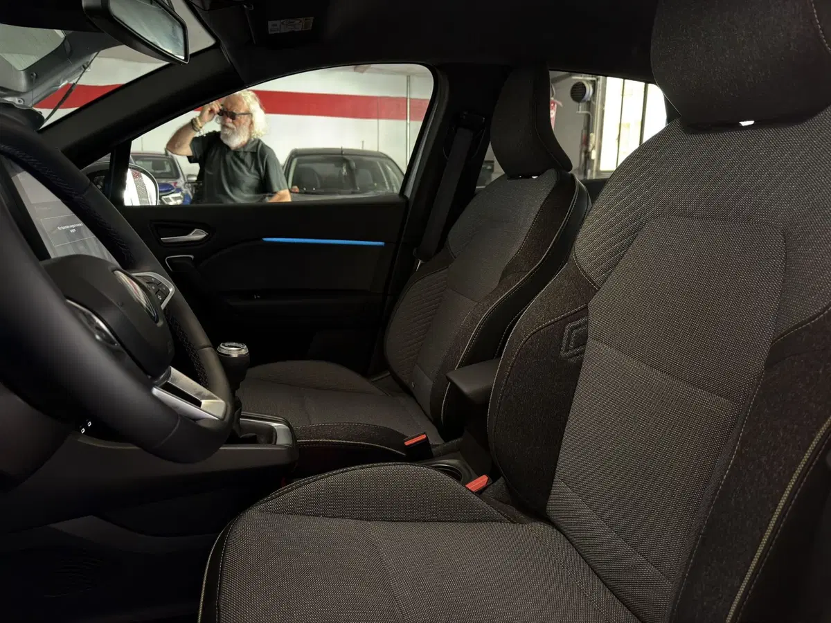 Renault Captur usata a Milano (16)