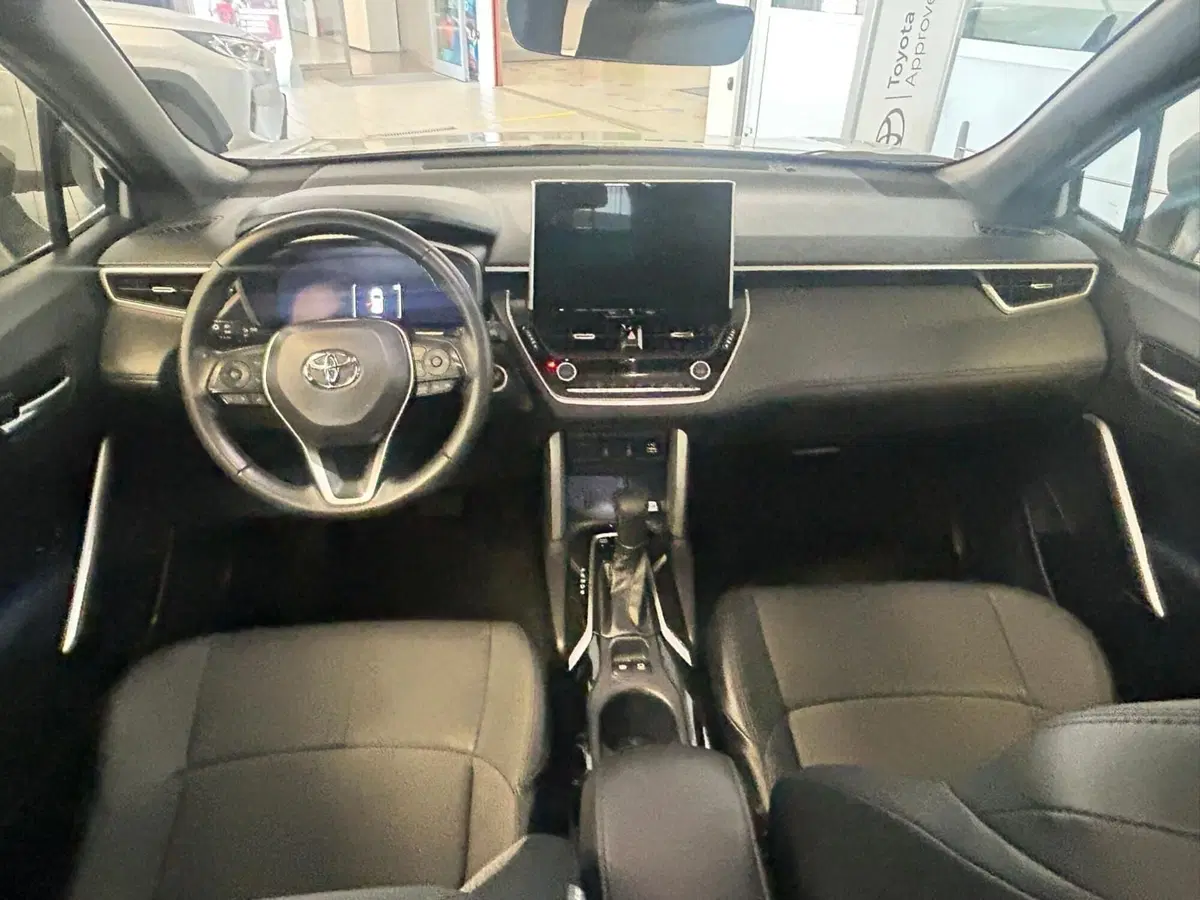 Toyota Corolla Cross Hybrid usata a Bergamo (14)