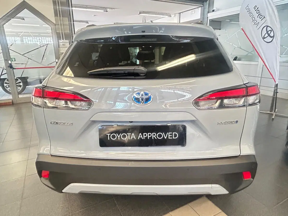 Toyota Corolla Cross Hybrid usata a Bergamo (4)