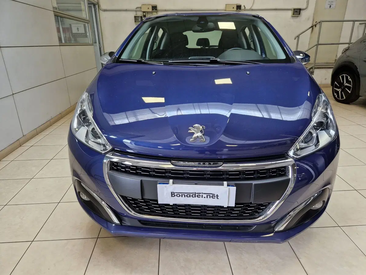 Peugeot 208 usata a Varese
