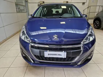 Peugeot 208 Turbo 110 S&amp;S 5 porte Allure del 2016 usata a Saronno