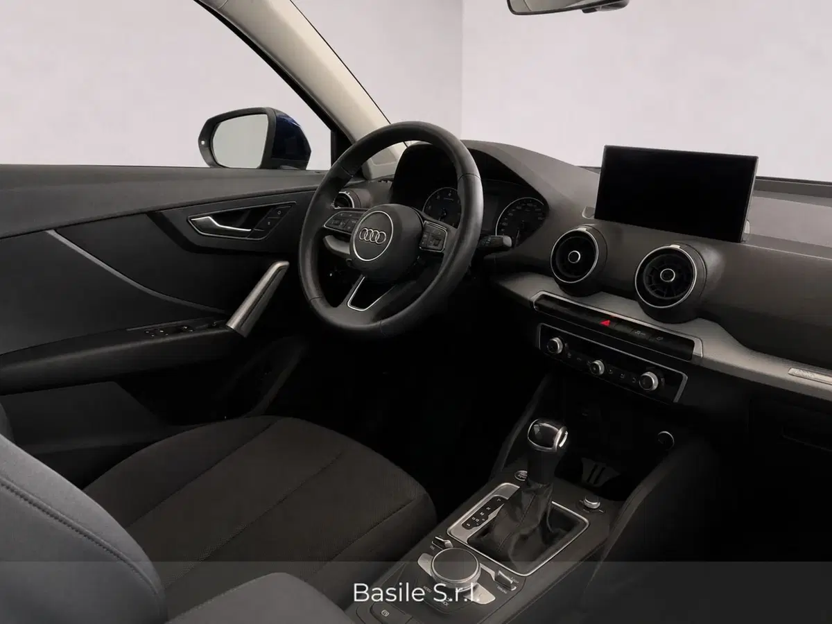 Audi Q2 usata a Taranto (6)