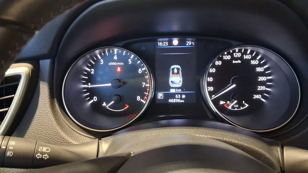 Nissan Qashqai usata a Monza e Brianza (5)