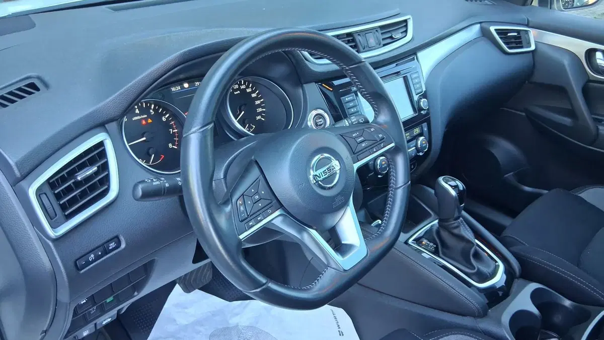 Nissan Qashqai usata a Monza e Brianza (8)