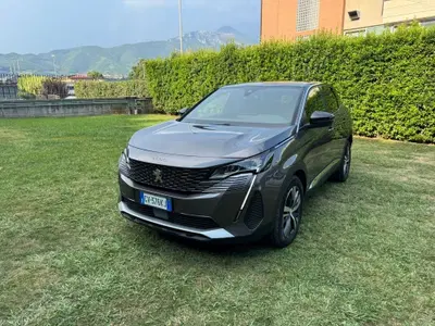 Peugeot 3008 BlueHDi 130 S&amp;S EAT8 Allure Pack del 2024 usata a Fisciano