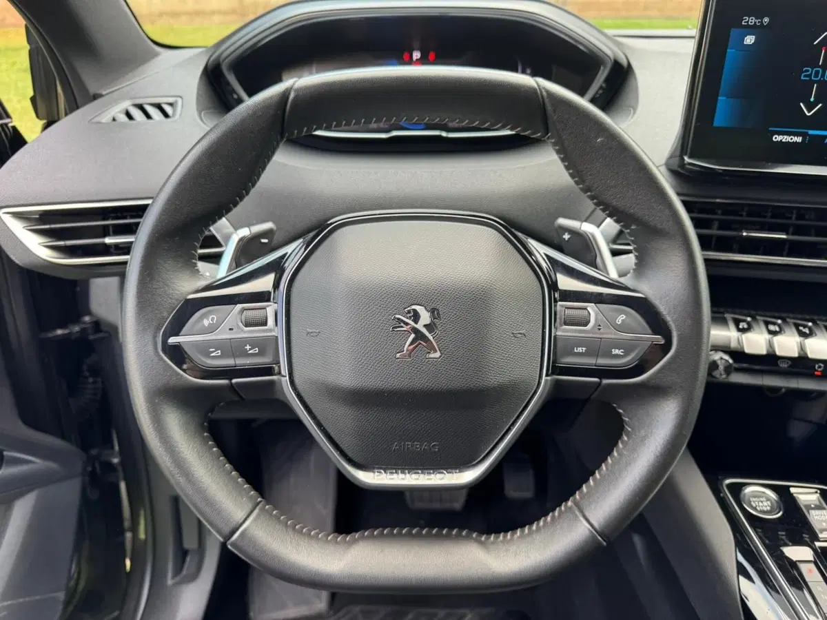 Peugeot 3008 usata a Salerno (18)