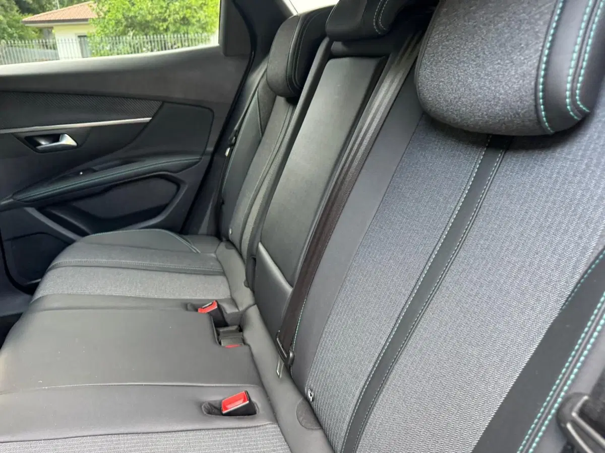 Peugeot 3008 usata a Salerno (8)