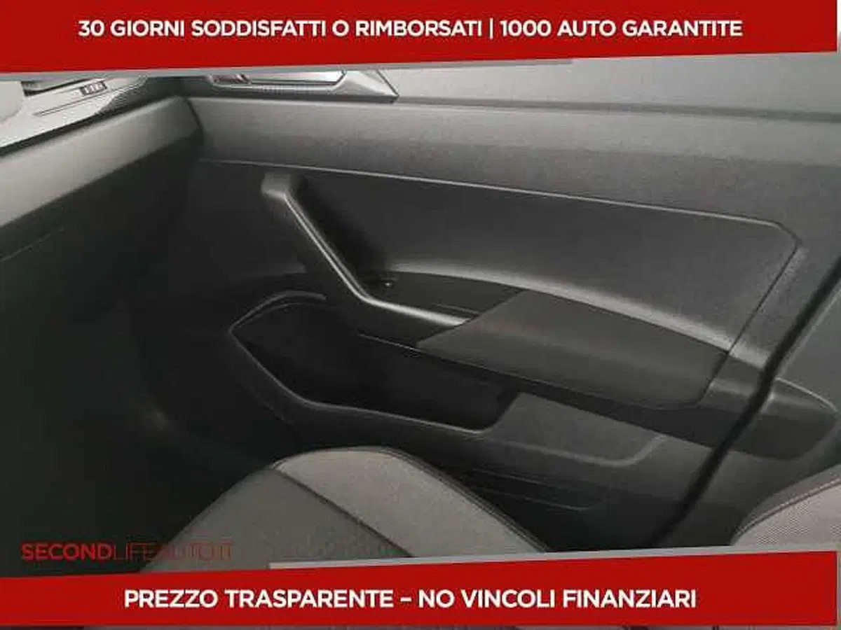 Volkswagen Taigo usata a Chieti (13)