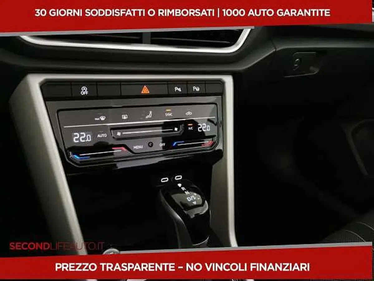 Volkswagen T-Roc Cabrio nuova a Chieti (11)