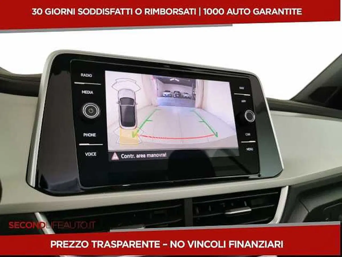 Volkswagen T-Roc Cabrio nuova a Chieti (16)