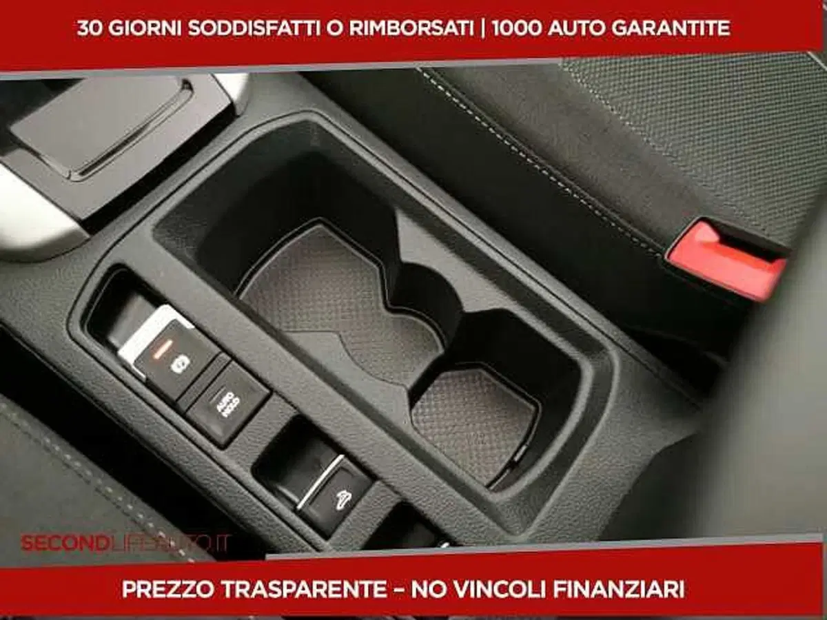 Volkswagen T-Roc Cabrio nuova a Chieti (14)