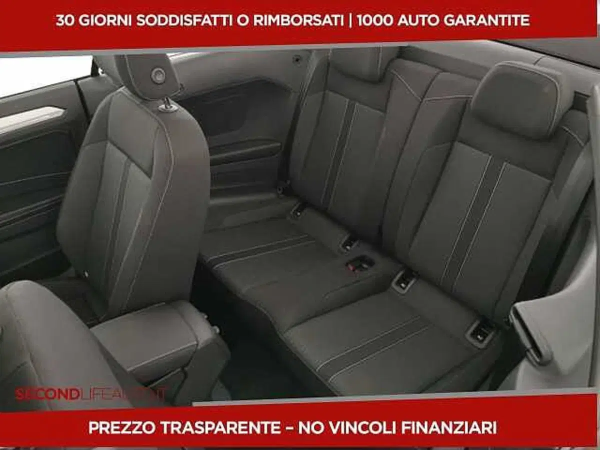 Volkswagen T-Roc Cabrio nuova a Chieti (6)