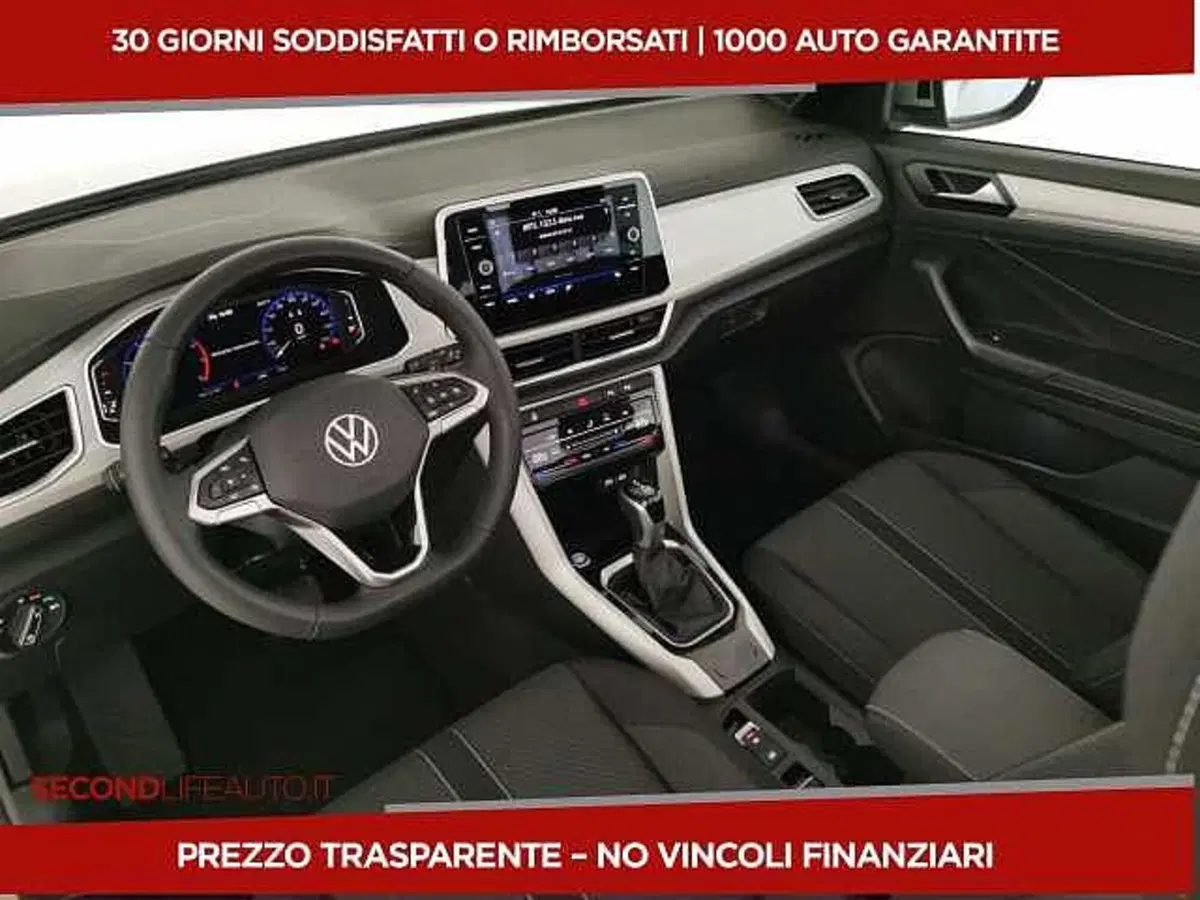 Volkswagen T-Roc Cabrio nuova a Chieti (9)