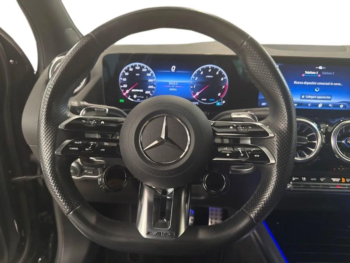 Mercedes-Benz GLA SUV usata a Firenze (10)