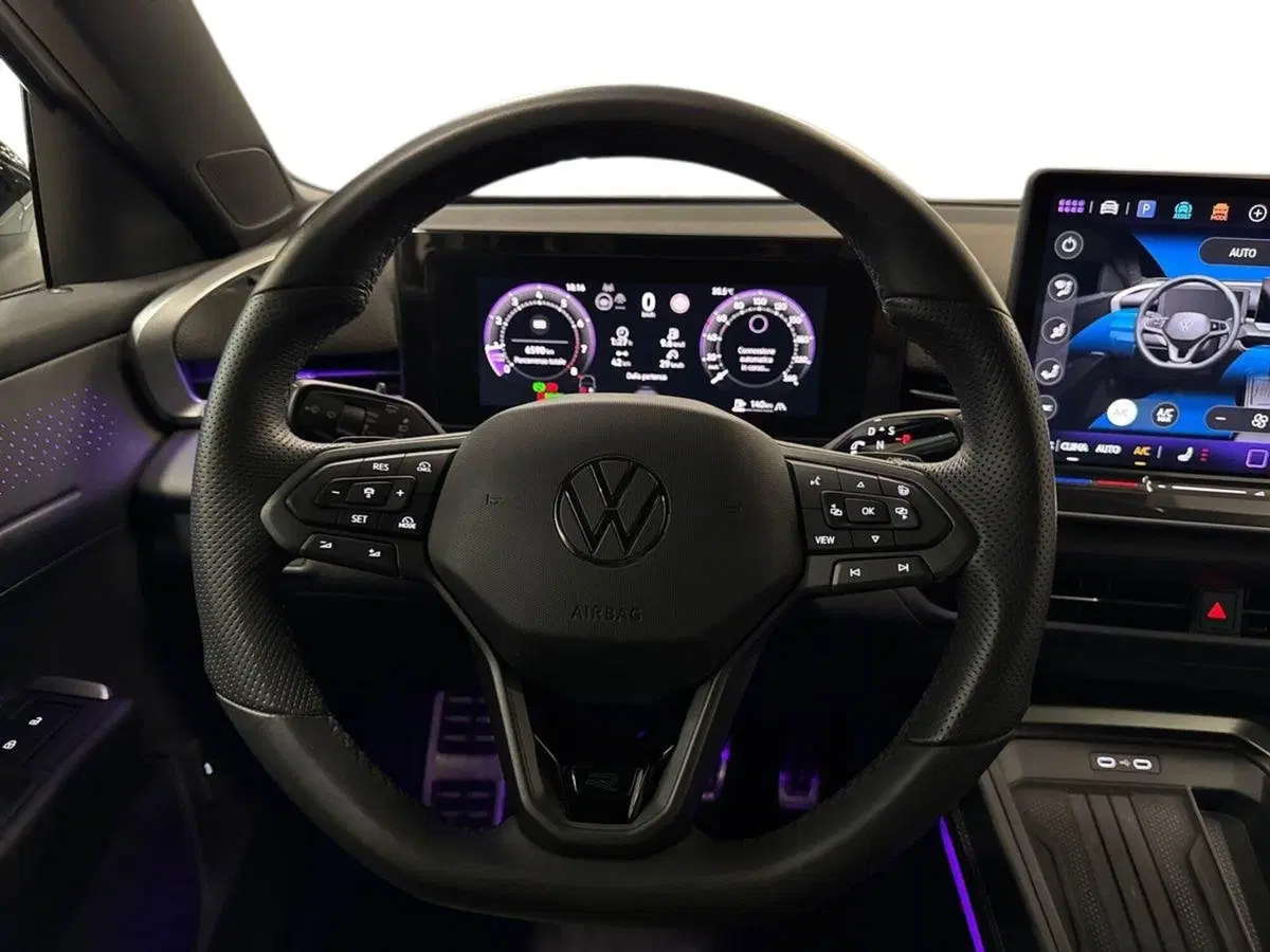 Volkswagen T-Roc usata a Prato (10)