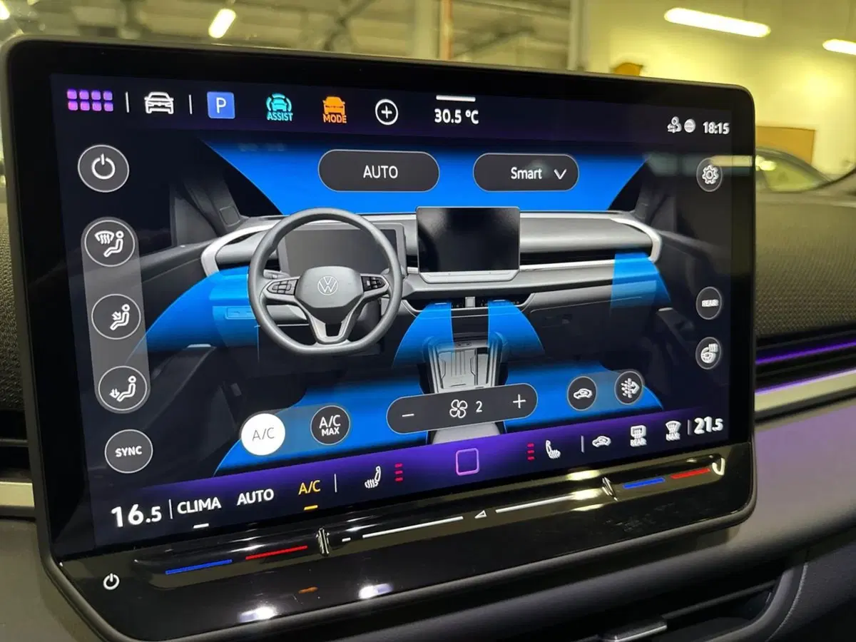 Volkswagen T-Roc usata a Prato (15)