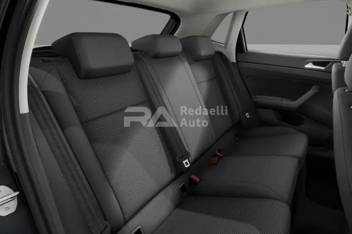 Volkswagen Polo nuova a Lecco (7)