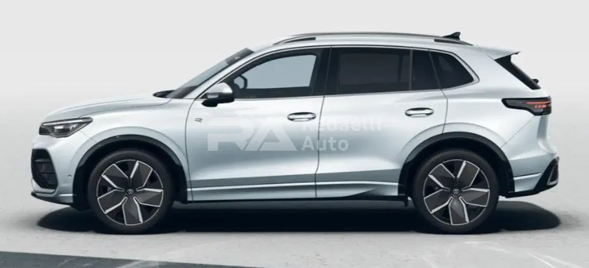 Volkswagen Tiguan nuova a Lecco (2)