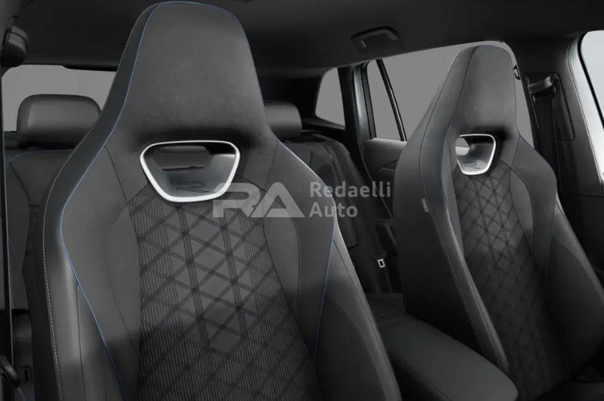 Volkswagen Tiguan nuova a Lecco (6)