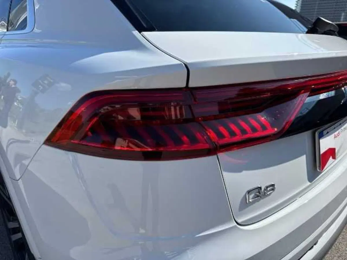Audi Q8 usata a Pistoia (10)