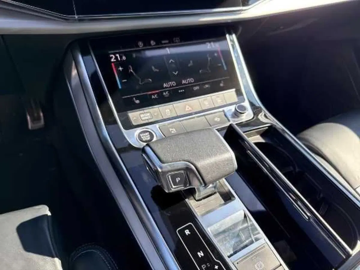 Audi Q8 usata a Pistoia (9)