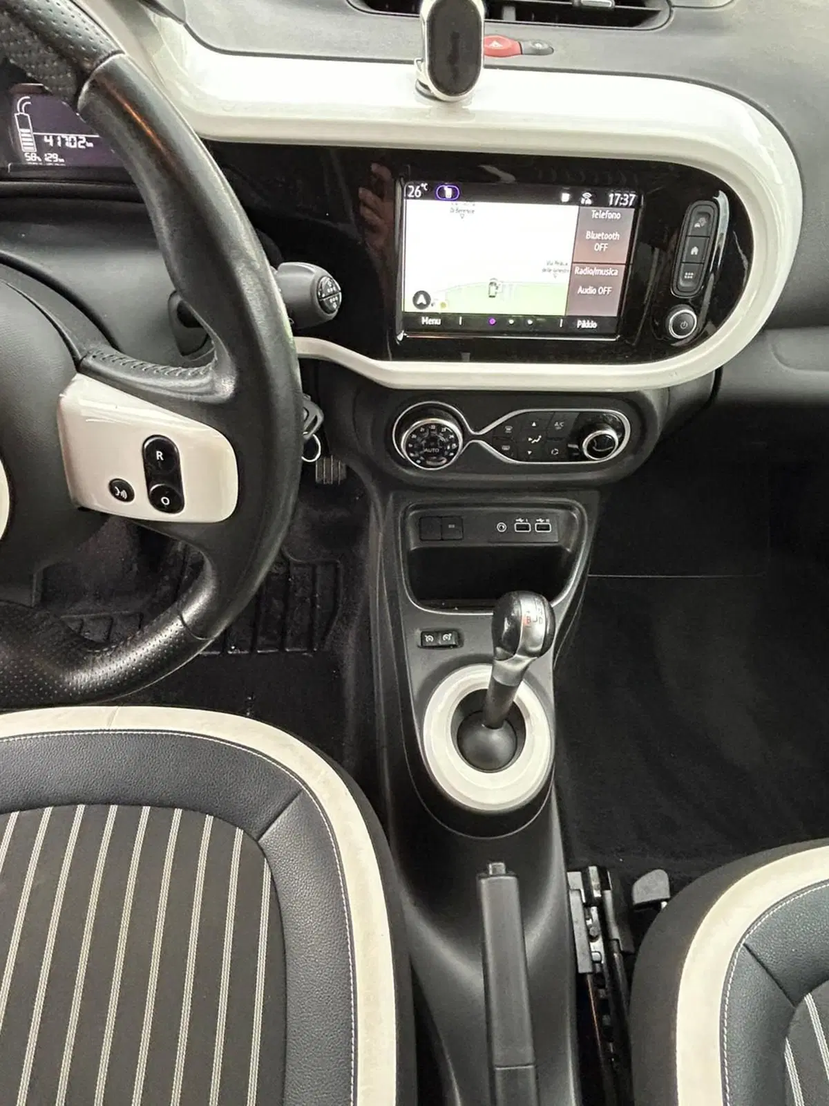 Renault Twingo usata a Roma (11)